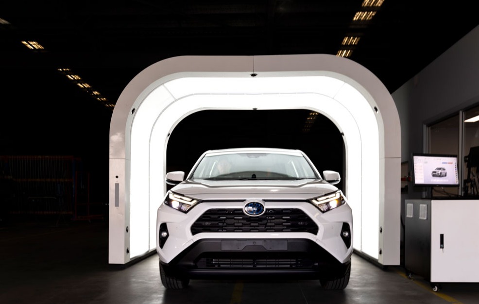 European Auto workshops bulk purchase of vehicle exterior inspection systems to help upgrade services