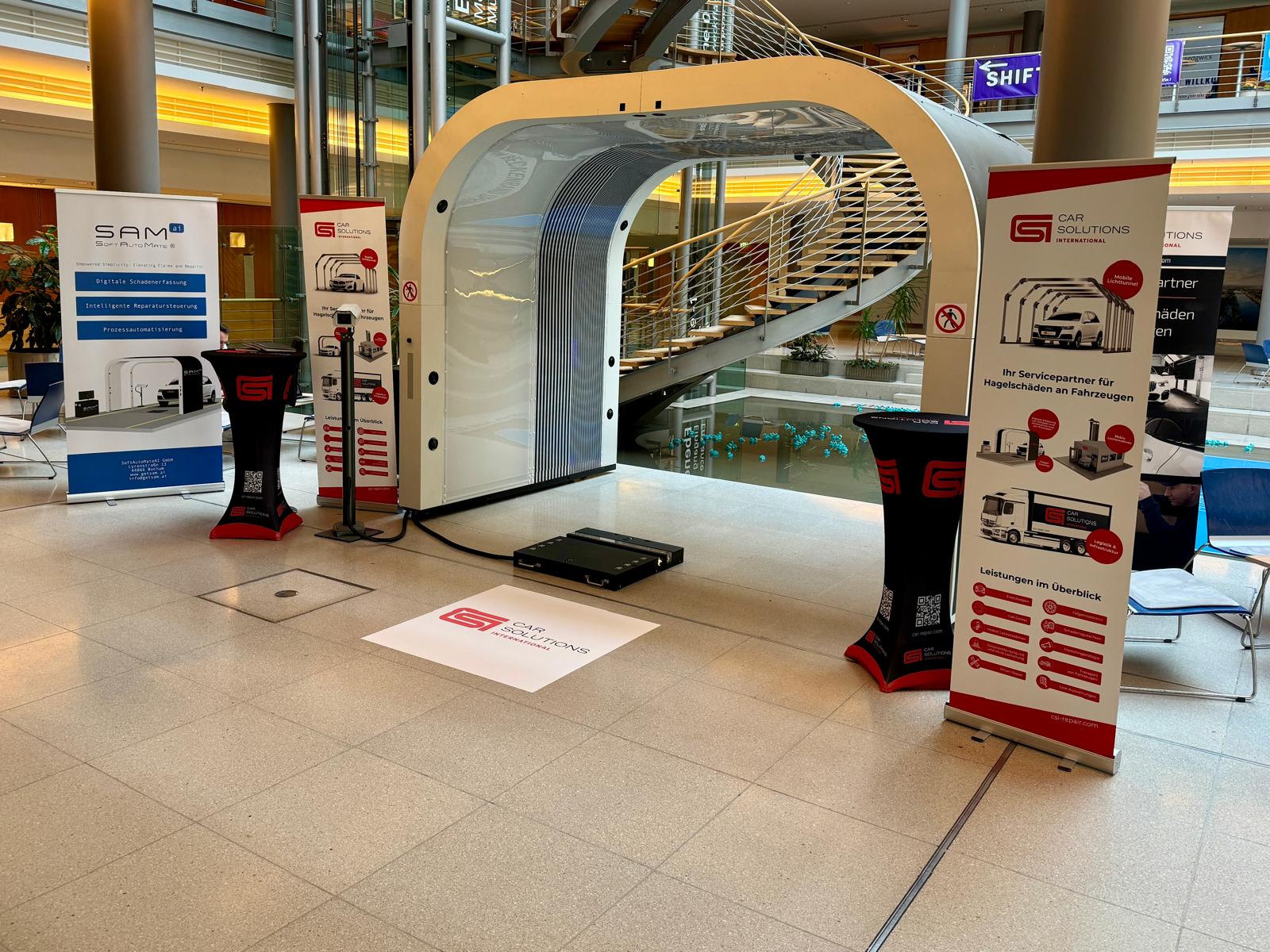 Car body scanning equipment debuts at the European Insurance Industry Exhibition